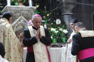 Archbishop Semaan says Mass in Qaraqosh