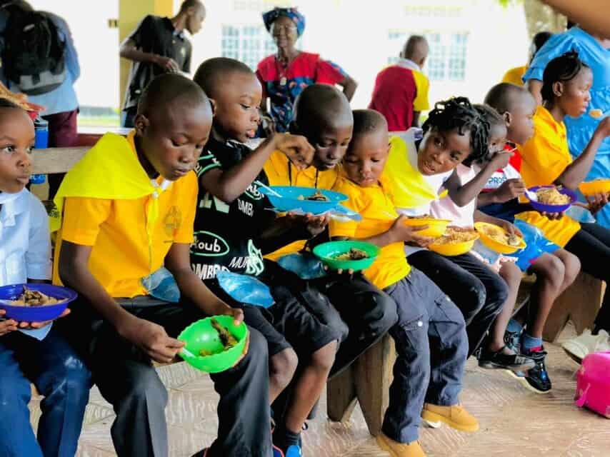 Niños de la diócesis de Kenema, Sierra Leona