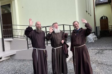 Capuchin Monastery in Uzhhorod, Transcarpathia, supported by ACN
UKRAINE / MUKACHEVO-RUT 23/00655
Car for the parish of the Holy Eucharist and the monastery of Capuchins in Uzhhorod